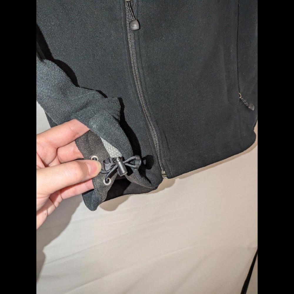 North Face Fleece Vest Womens Medium/Black Outdoor Hiking Casual Warmth - Picture 5 of 6